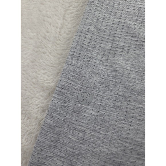 Lululemon Metal Vent Tech Polo Mens XL Short Sleeve Shirt Heathered Gray - Picture 8 of 8